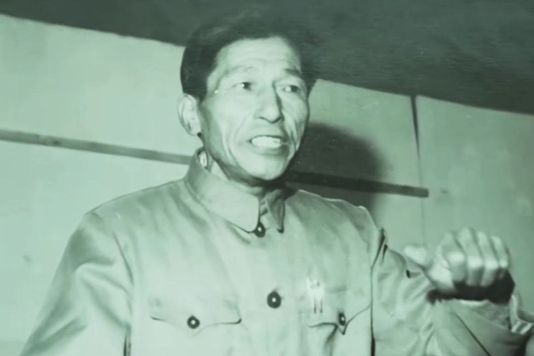 “座山雕”與“楊子榮” 兩個(gè)江南故事王一對活寶好兄弟